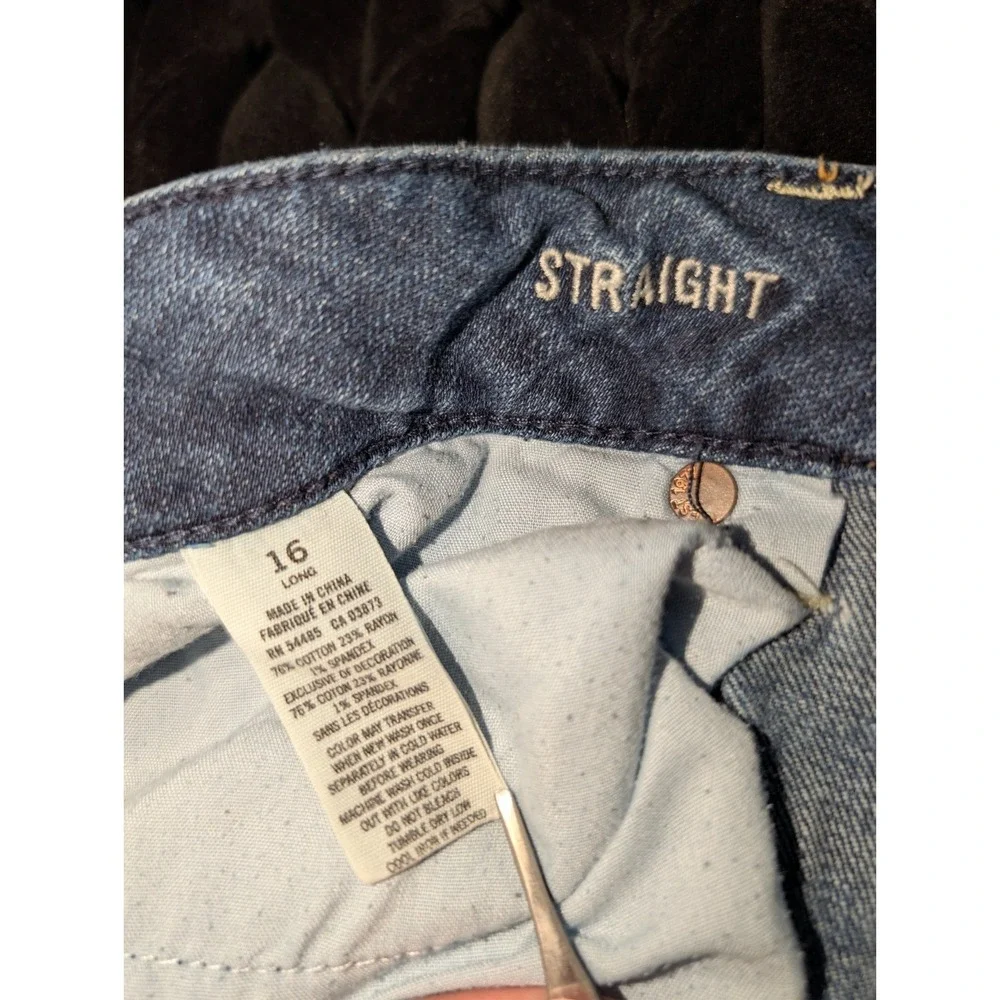 American Eagle Outfitters Women's Stretch Straight Leg Jeans Size 16 Long